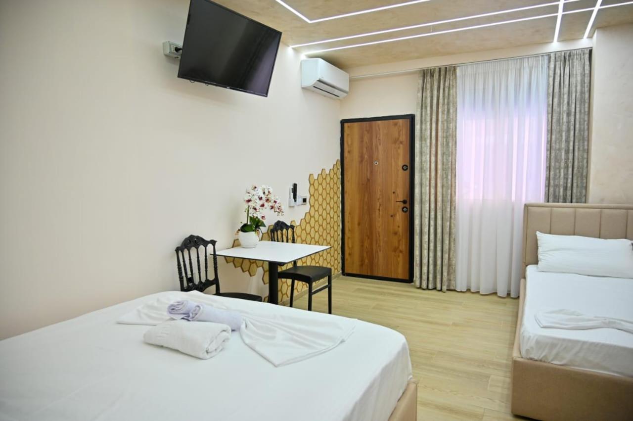 Andi Apartments Durrës Eksteriør bilde