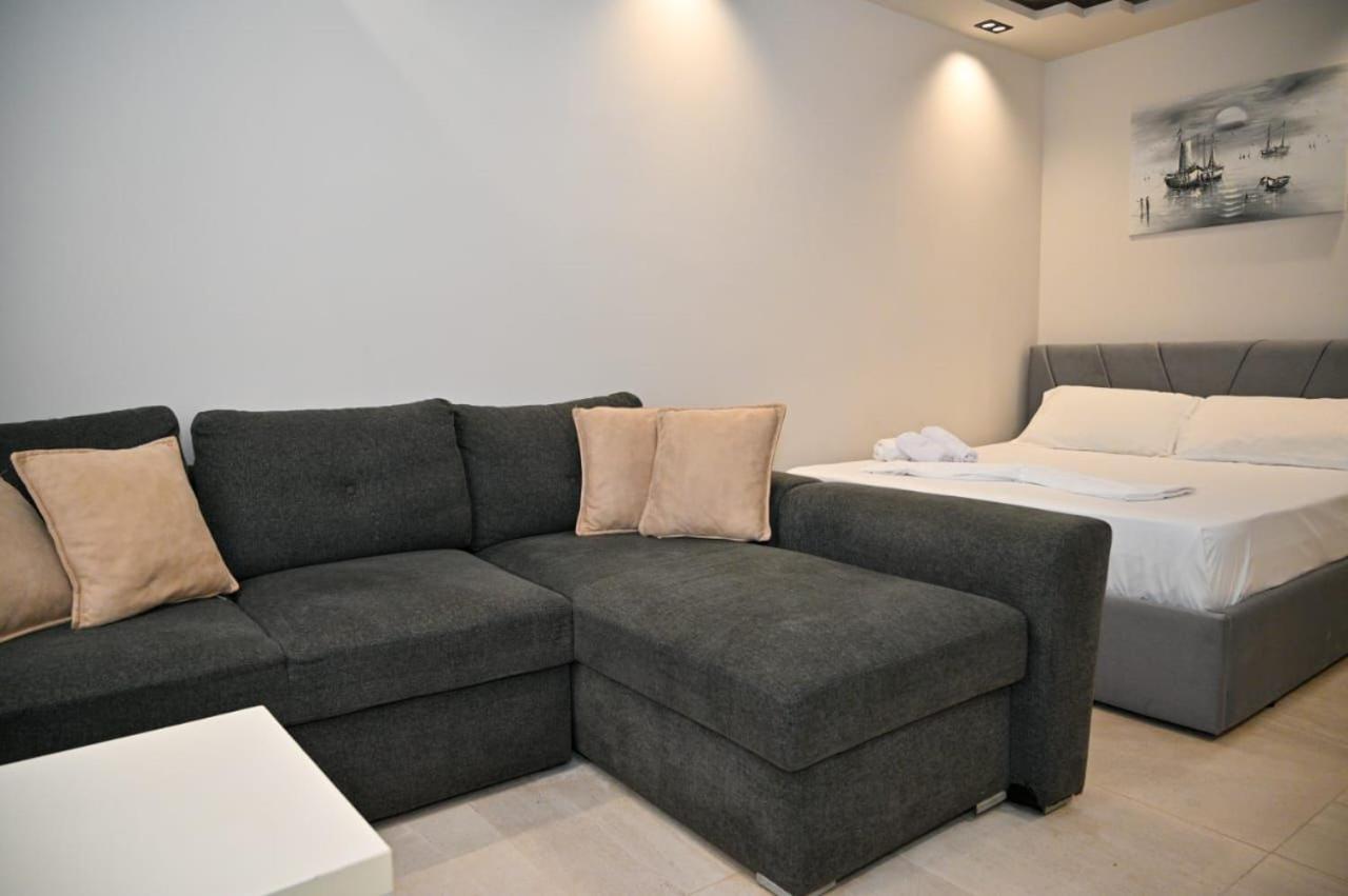 Andi Apartments Durrës Eksteriør bilde